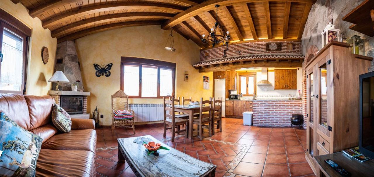 Casa Rural La Gabina Munogalindo Exterior foto