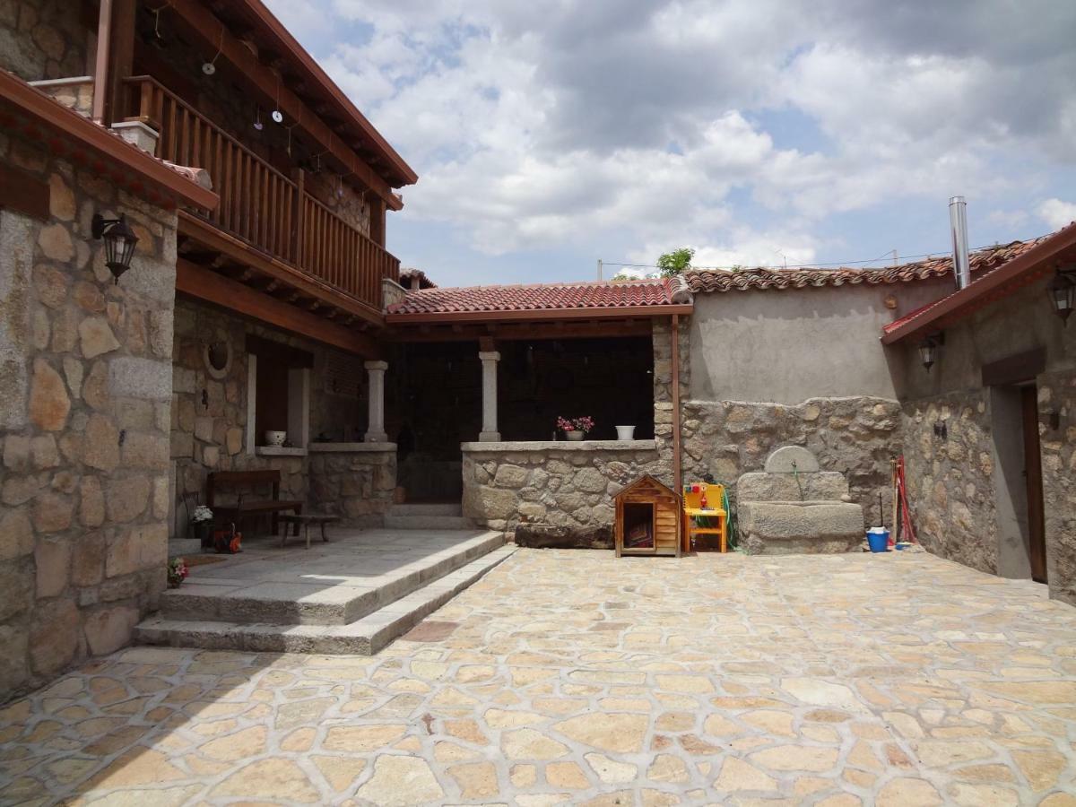 Casa Rural La Gabina Munogalindo Exterior foto